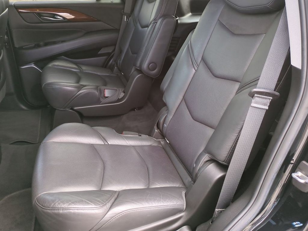 2018 Cadillac Escalade Luxury 27