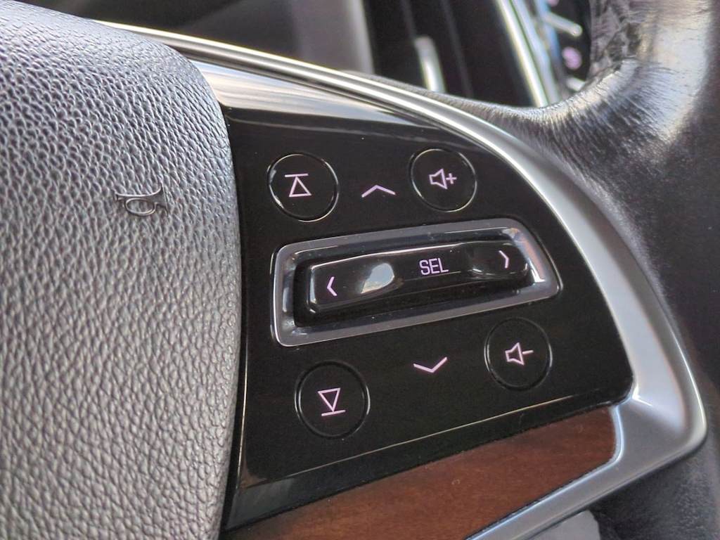 2018 Cadillac Escalade Luxury 31