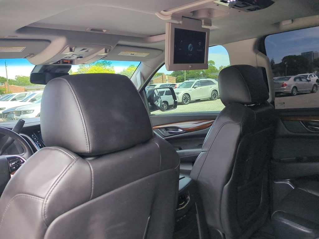 Thumbnail: 2020 Cadillac Escalade - 11