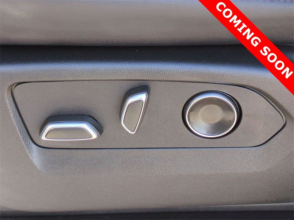 Thumbnail: 2024 Cadillac Escalade - 25