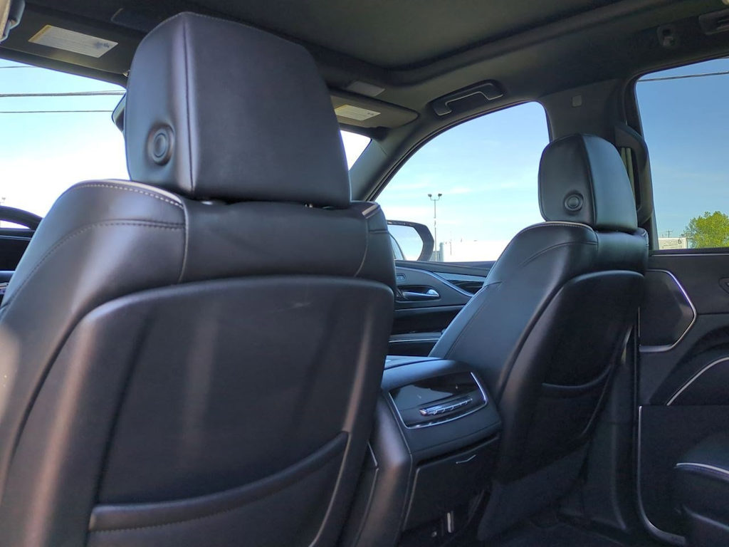 Thumbnail: 2022 Cadillac Escalade - 12