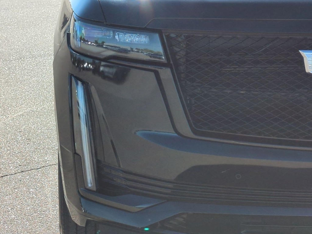 Thumbnail: 2022 Cadillac Escalade - 23