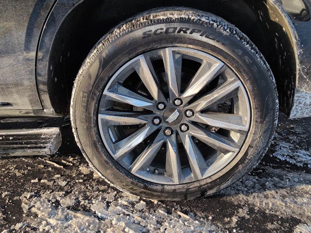 Thumbnail: 2021 Cadillac Escalade - 8