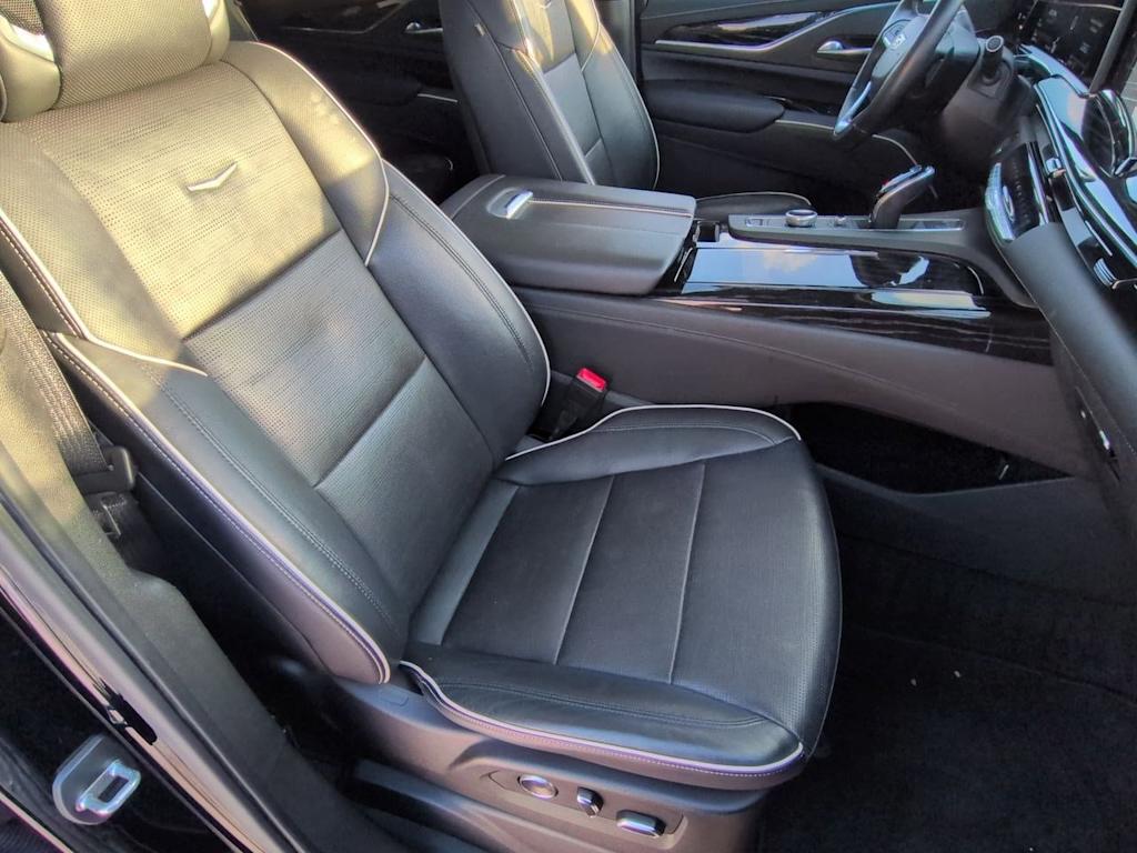 Thumbnail: 2021 Cadillac Escalade - 30