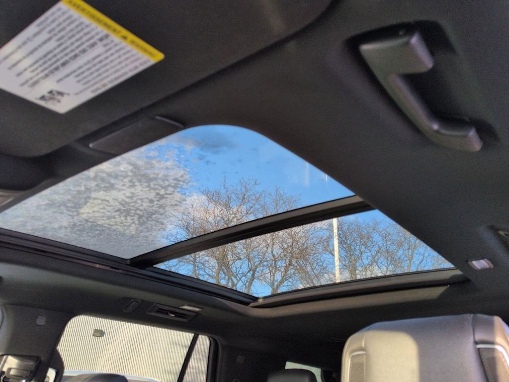 Thumbnail: 2021 Cadillac Escalade - 26