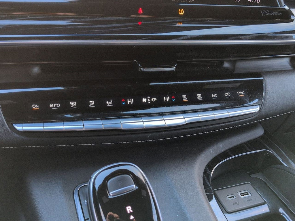 Thumbnail: 2021 Cadillac Escalade - 35