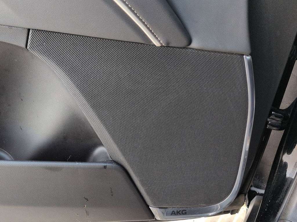 Thumbnail: 2021 Cadillac Escalade - 37