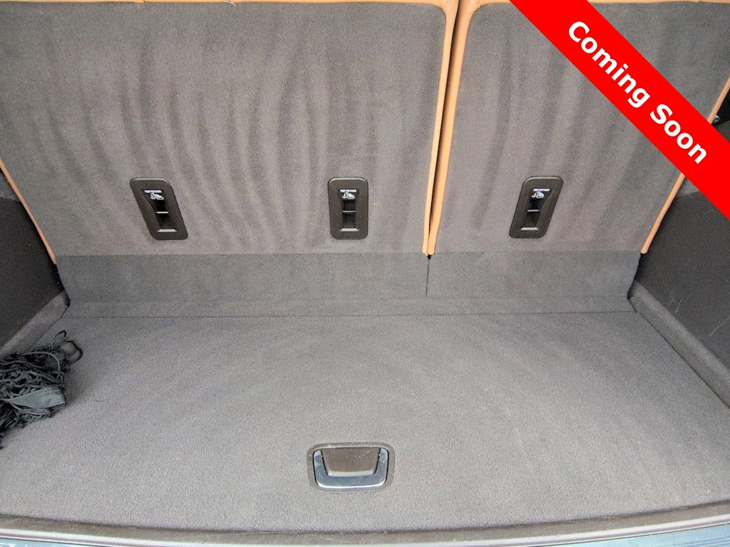 Thumbnail: 2024 Cadillac Escalade - 18