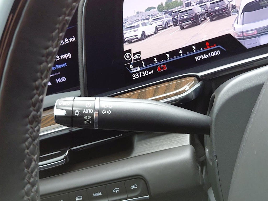 2022 Cadillac Escalade Sport Platinum 32