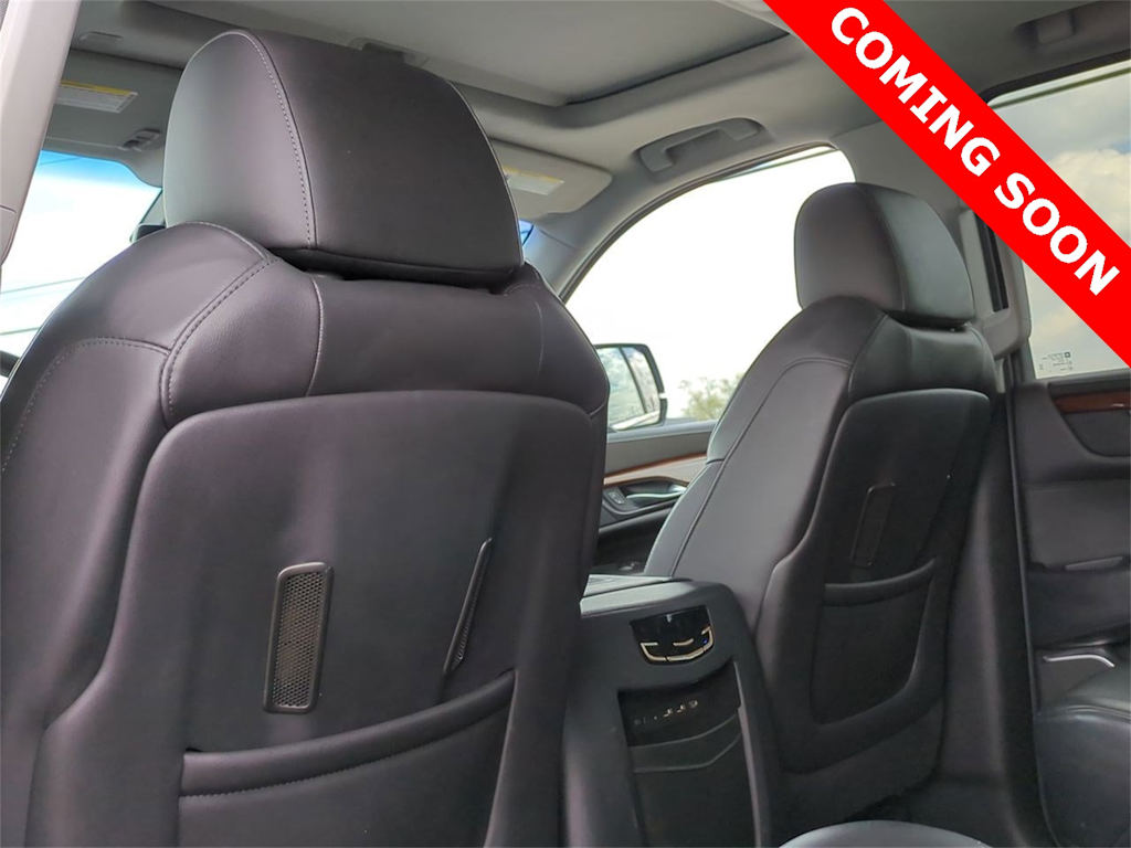 2019 Cadillac Escalade ESV Luxury 26