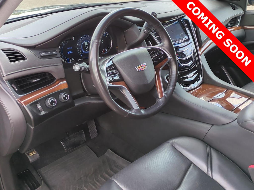 2019 Cadillac Escalade ESV Luxury 2