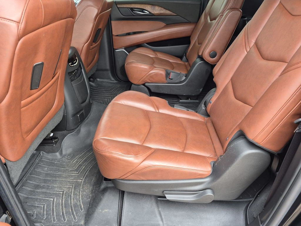 Thumbnail: 2019 Cadillac Escalade - 28