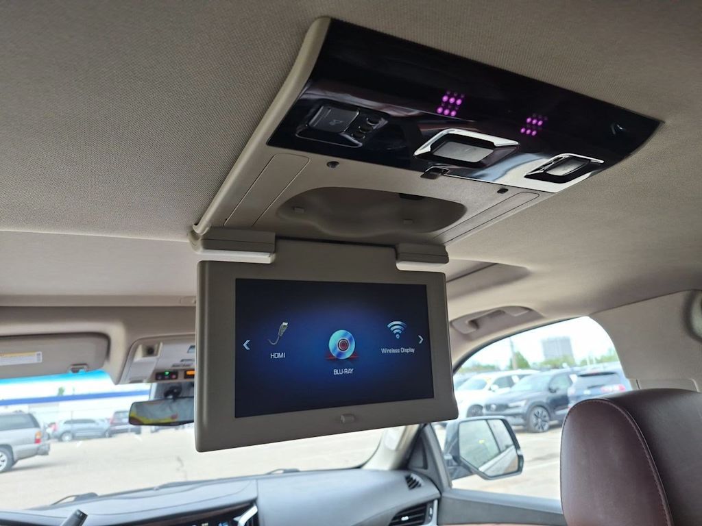 Thumbnail: 2019 Cadillac Escalade - 40