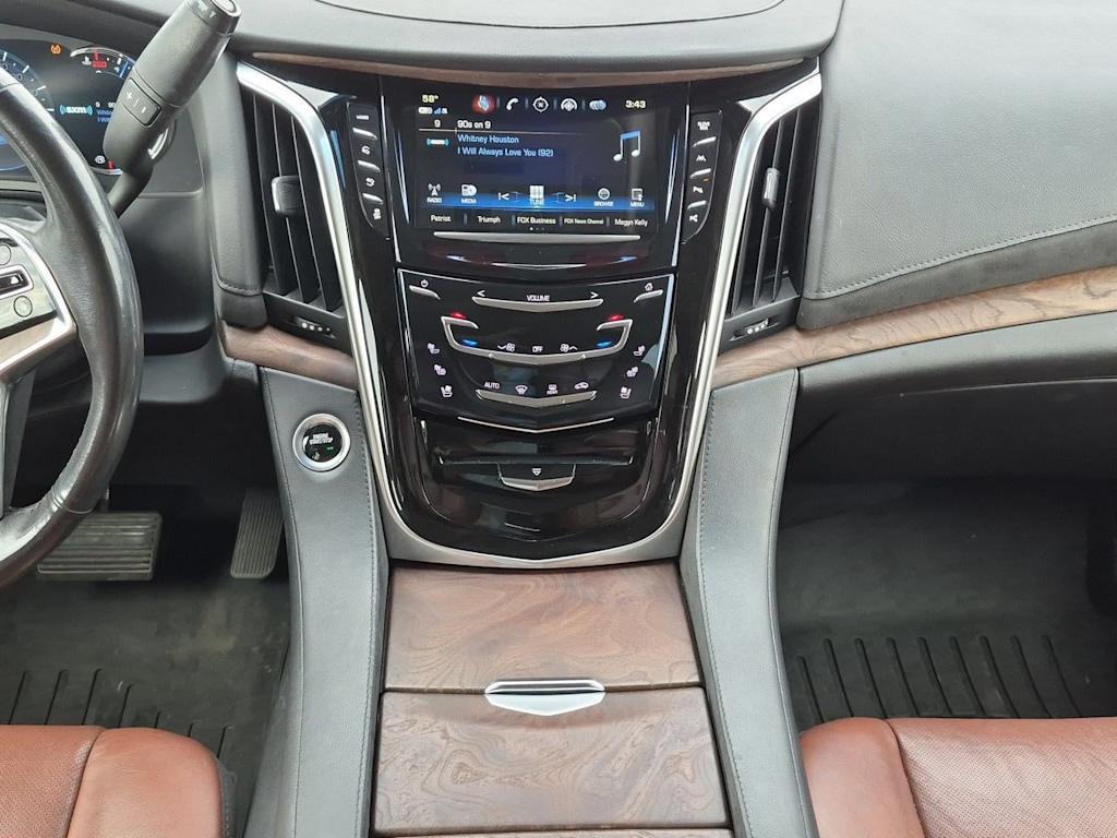 Thumbnail: 2019 Cadillac Escalade - 15
