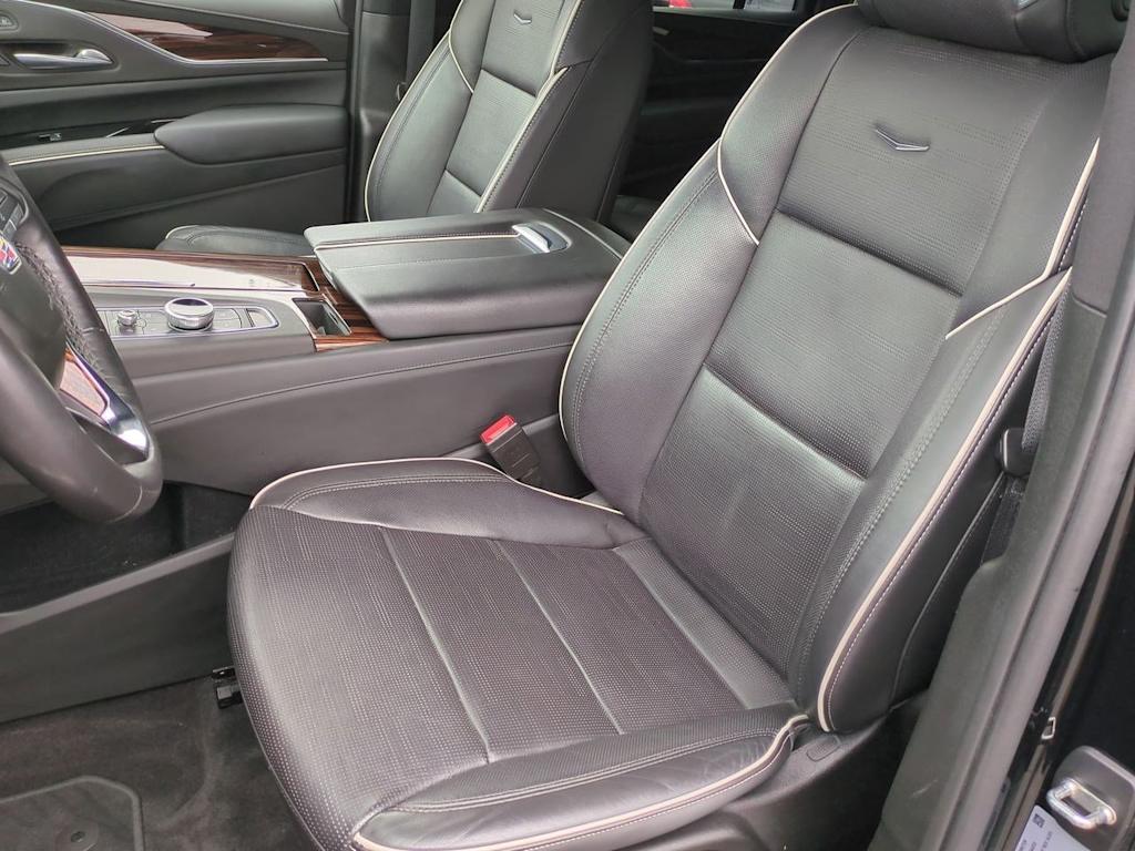 Thumbnail: 2022 Cadillac Escalade - 10