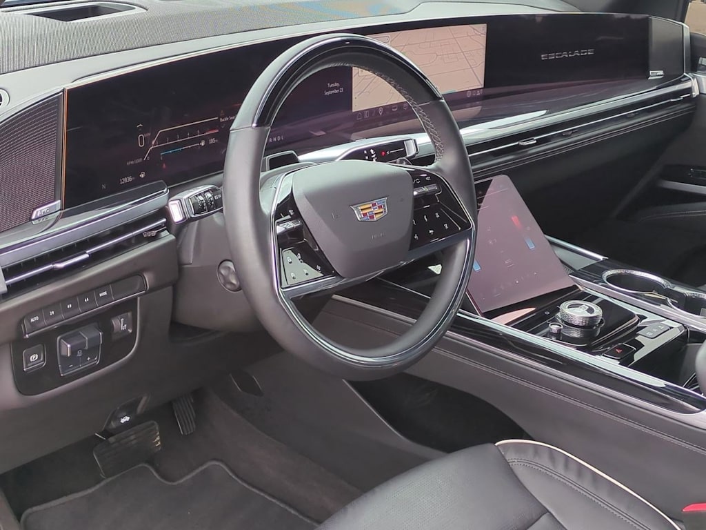 Thumbnail: 2025 Cadillac Escalade - 2