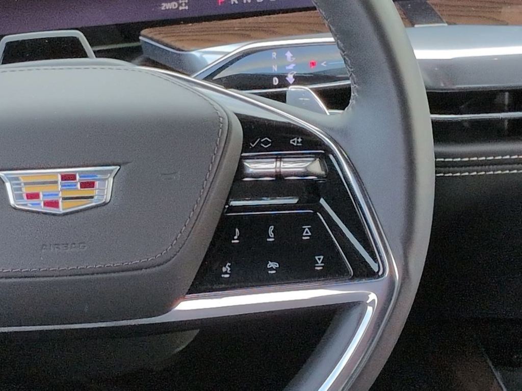 Thumbnail: 2025 Cadillac Escalade - 32