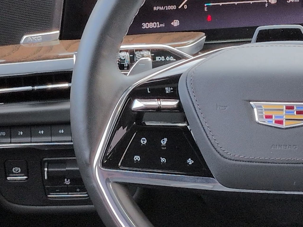 Thumbnail: 2025 Cadillac Escalade - 31