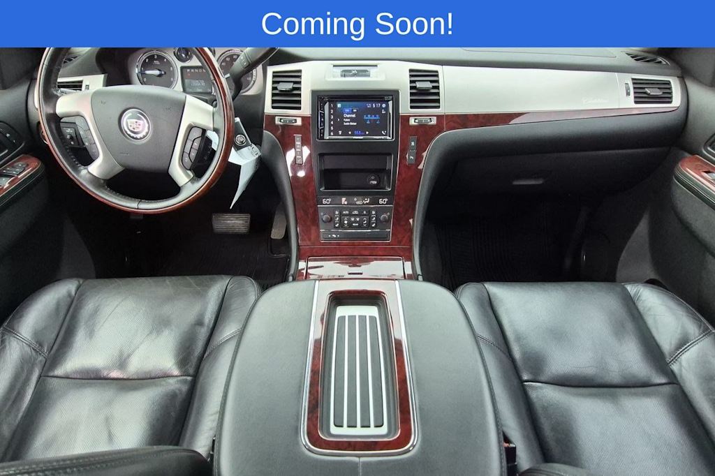 Thumbnail: 2010 Cadillac Escalade - 10