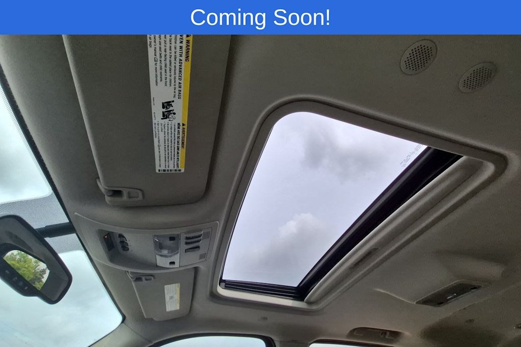 Thumbnail: 2010 Cadillac Escalade - 25