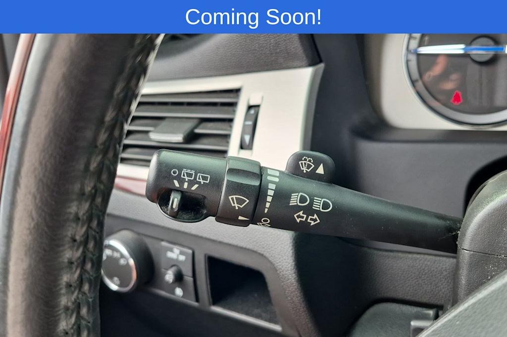 Thumbnail: 2010 Cadillac Escalade - 31