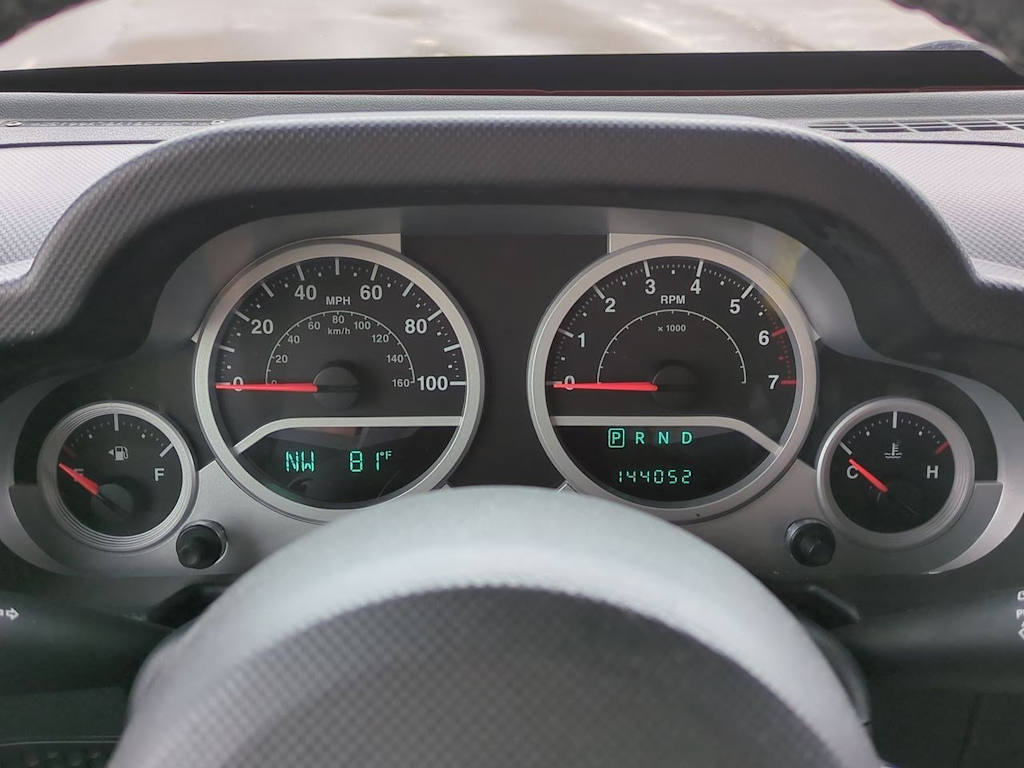 2009 Jeep Wrangler Unlimited Sahara 15