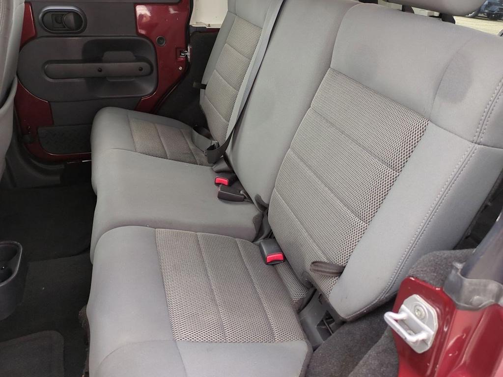 2009 Jeep Wrangler Unlimited Sahara 24