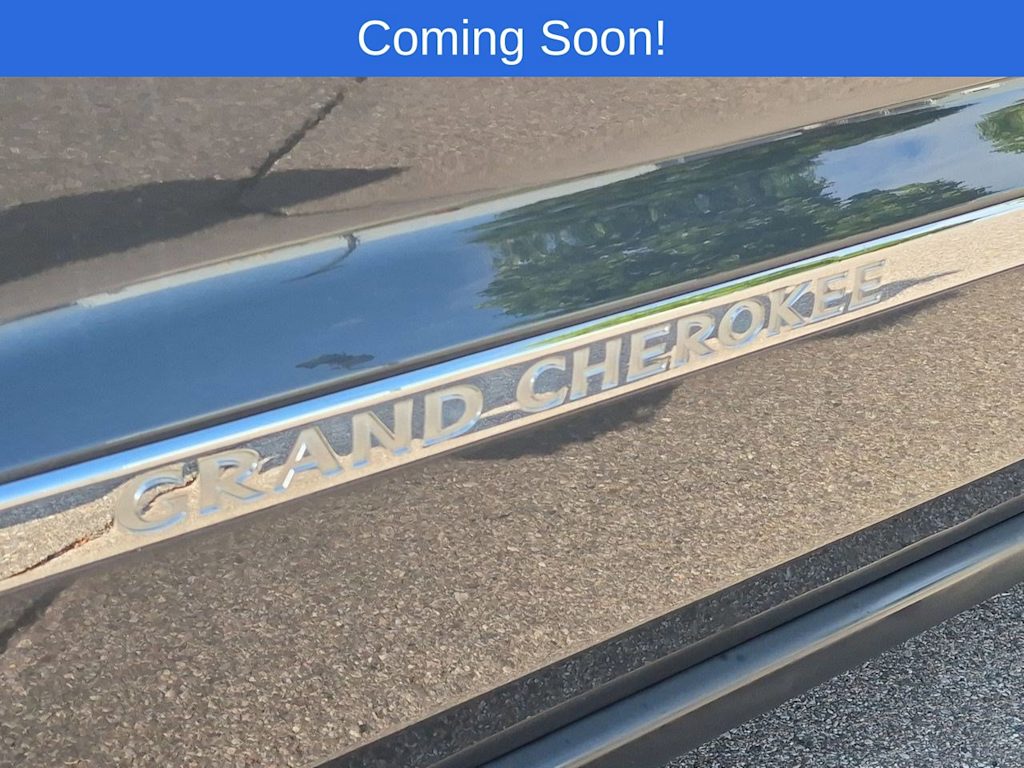 Thumbnail: 2011 Jeep Grand Cherokee - 7