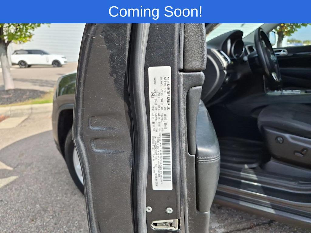 Thumbnail: 2011 Jeep Grand Cherokee - 33