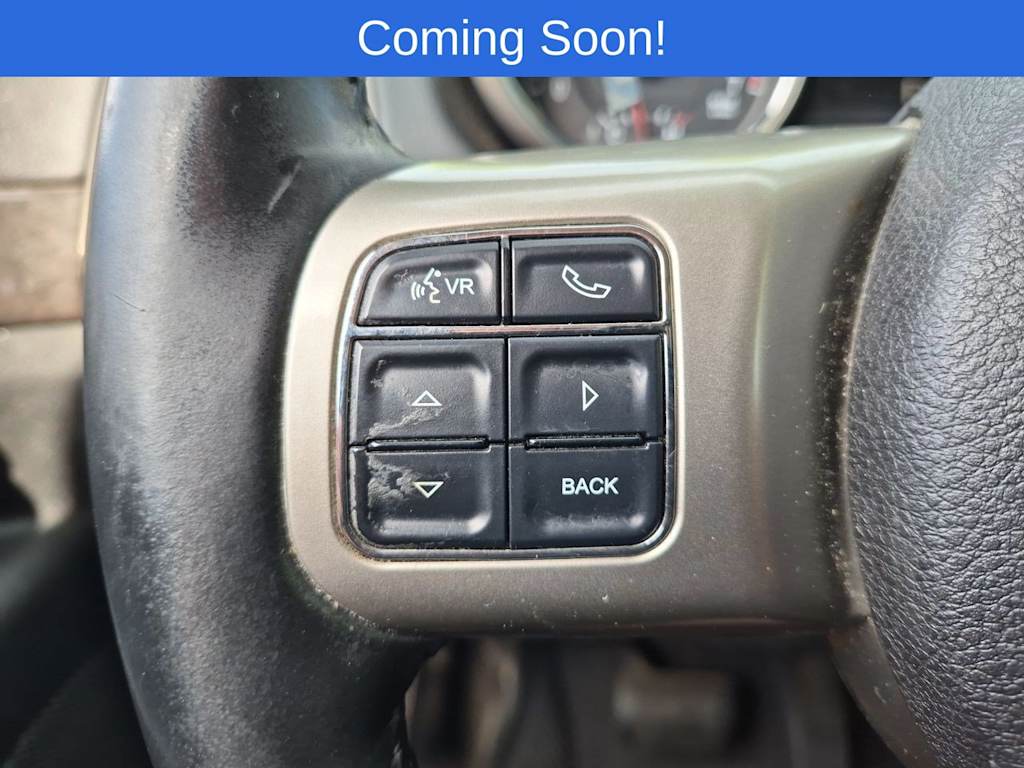 Thumbnail: 2011 Jeep Grand Cherokee - 28