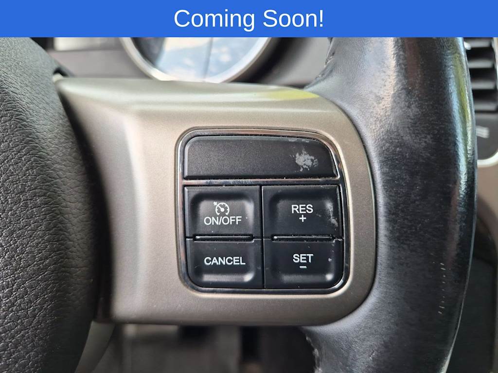 Thumbnail: 2011 Jeep Grand Cherokee - 29