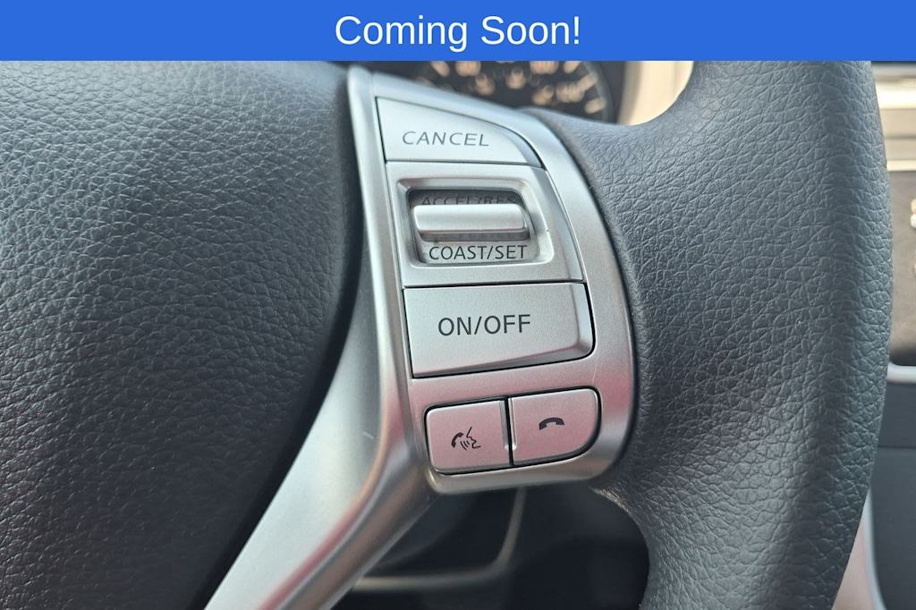 Thumbnail: 2017 Nissan Altima - 29