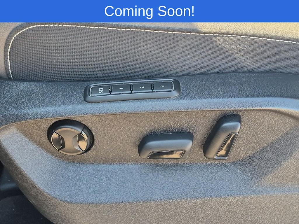 Thumbnail: 2022 Volkswagen Atlas - 24