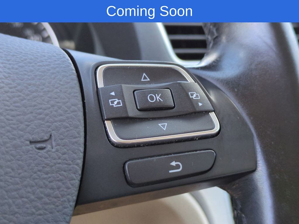 Thumbnail: 2012 Volkswagen Passat - 29