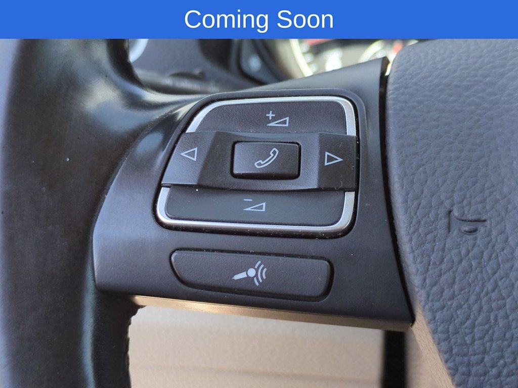 Thumbnail: 2012 Volkswagen Passat - 28