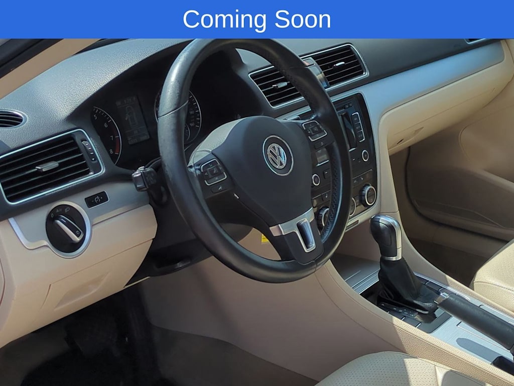 Thumbnail: 2012 Volkswagen Passat - 2