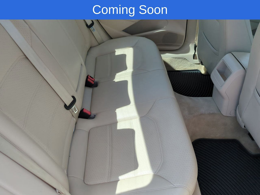 Thumbnail: 2012 Volkswagen Passat - 26