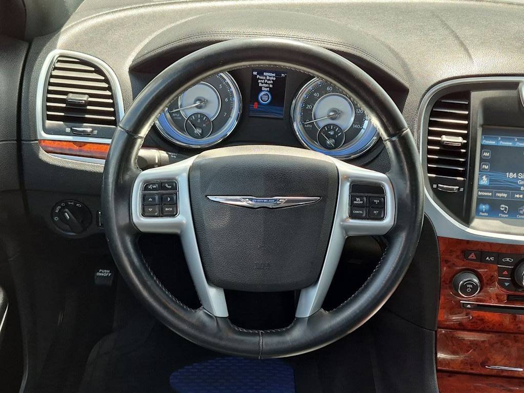 Thumbnail: 2014 Chrysler 300 - 14