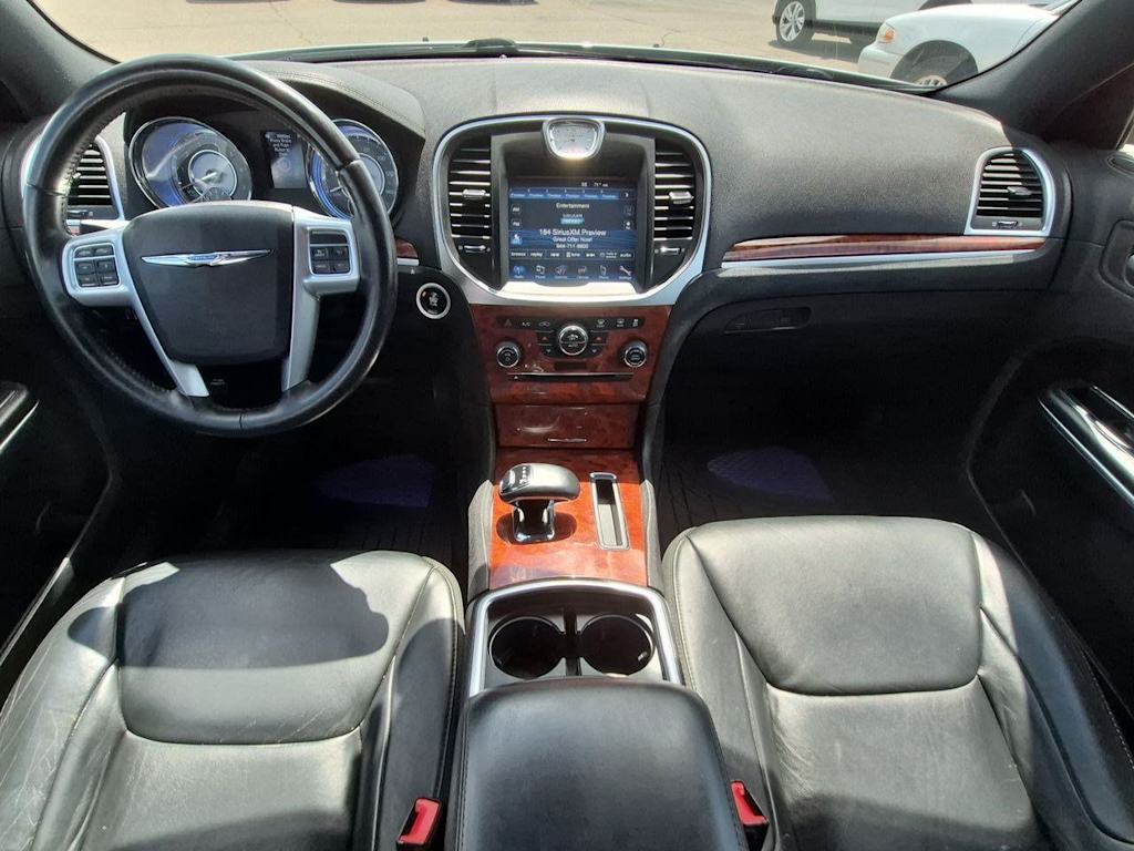 Thumbnail: 2014 Chrysler 300 - 10