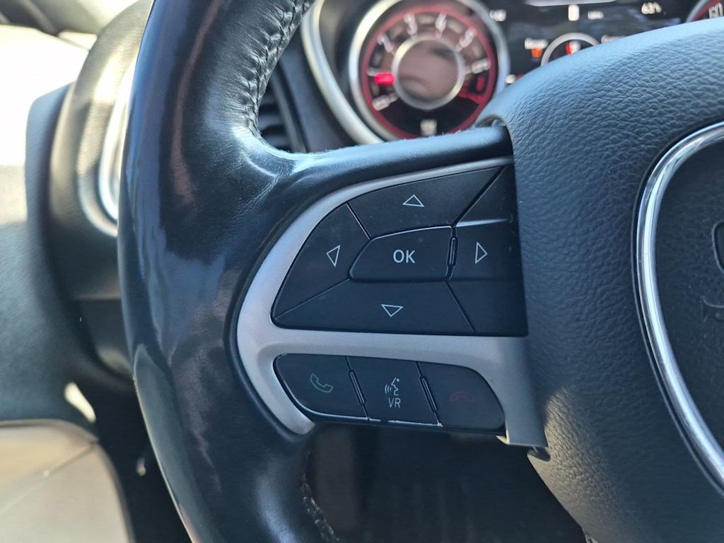Thumbnail: 2015 Dodge Challenger - 27