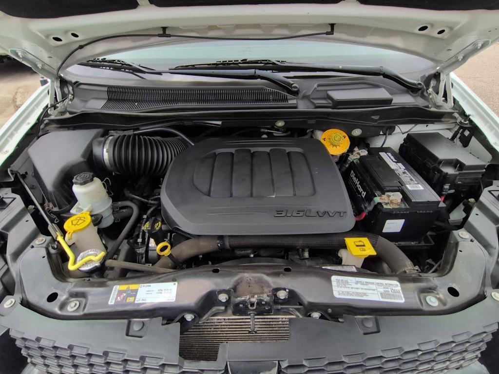 Thumbnail: 2019 Dodge Grand Caravan - 9