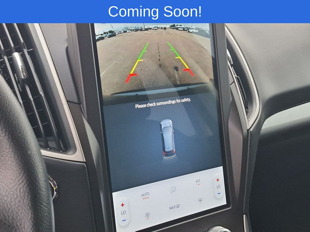 Thumbnail: 2021 Ford Edge - 25