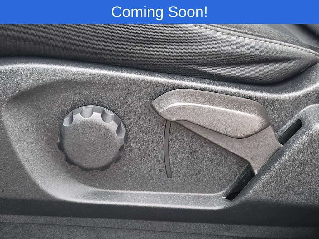 Thumbnail: 2021 Ford Edge - 18
