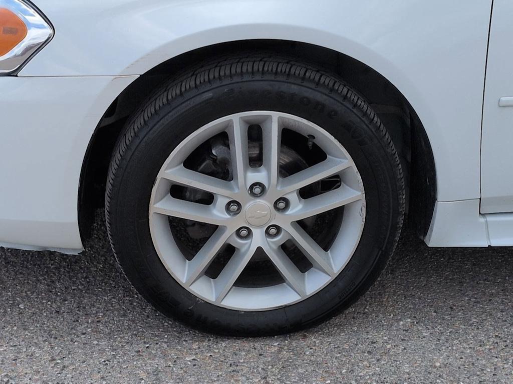 Thumbnail: 2013 Chevrolet Impala - 8