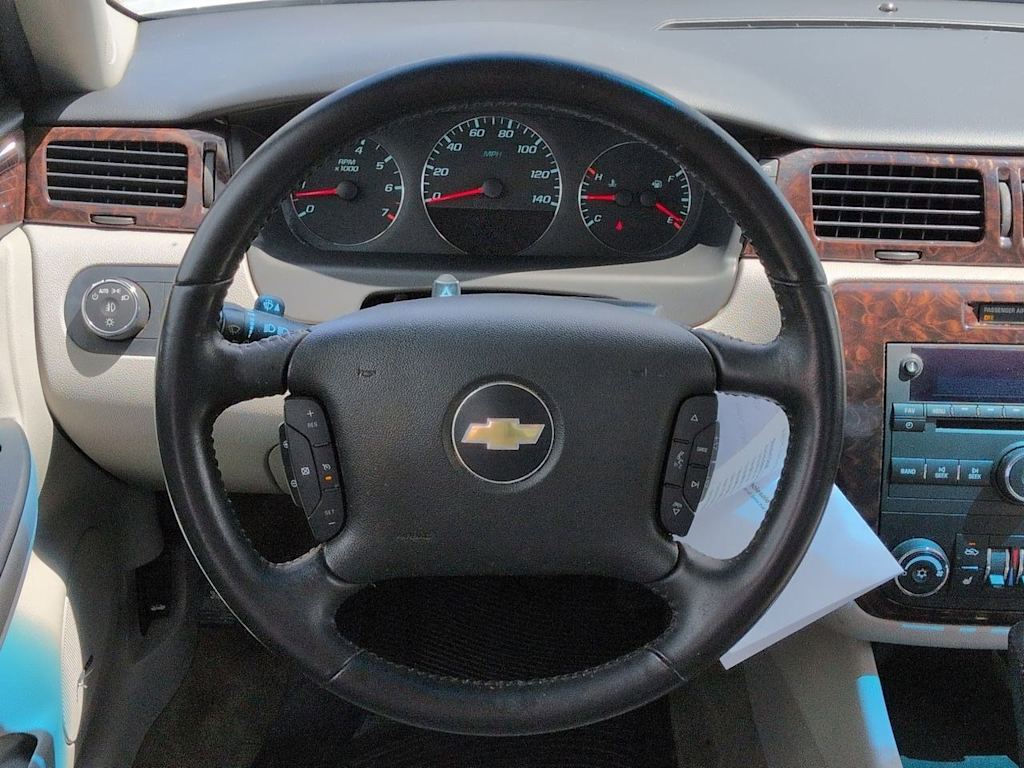 Thumbnail: 2013 Chevrolet Impala - 14