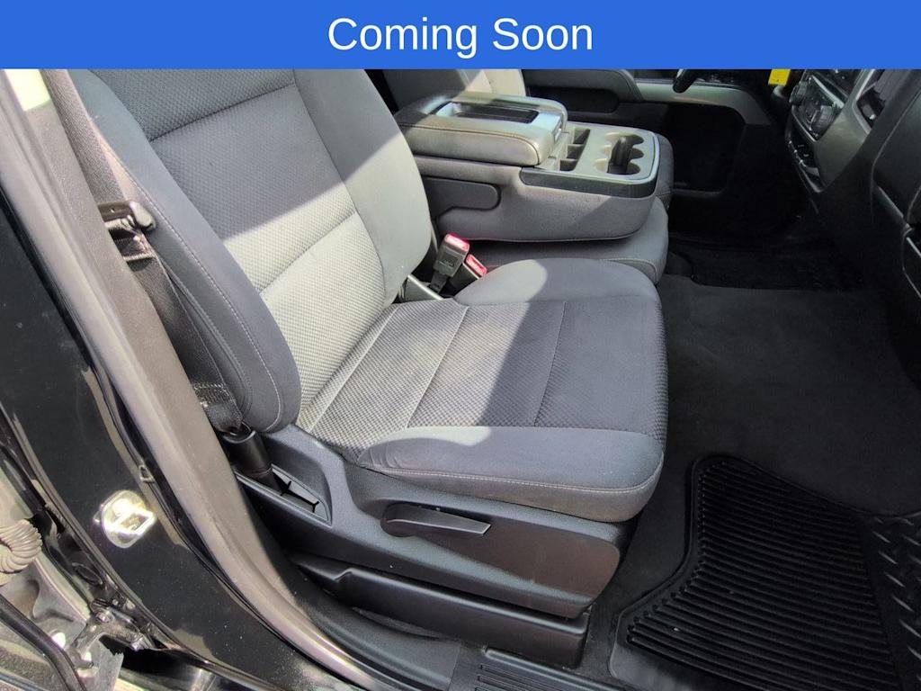 Thumbnail: 2019 Chevrolet Silverado 1500 - 12