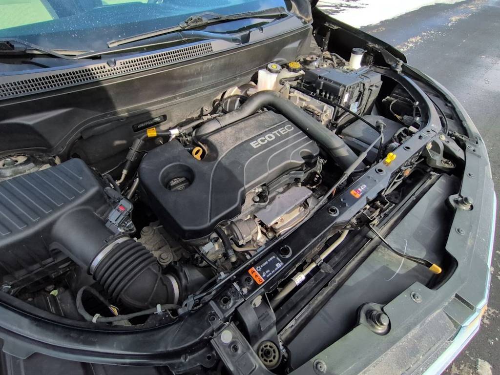 Thumbnail: 2020 Chevrolet Equinox - 9