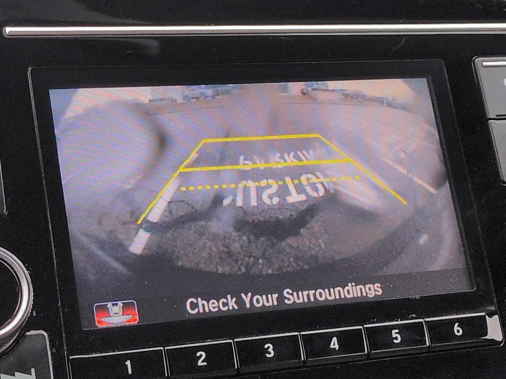 Thumbnail: 2019 Honda CR-V - 15