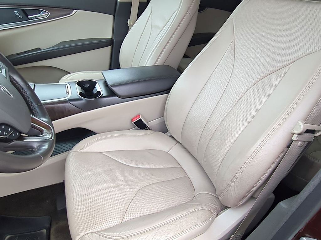 Thumbnail: 2016 Lincoln MKX - 10