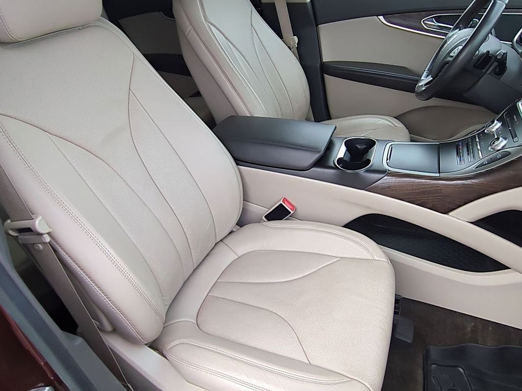 Thumbnail: 2016 Lincoln MKX - 11